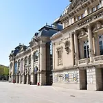 La Perle Bleue - Air Conditioning - Ground Floor