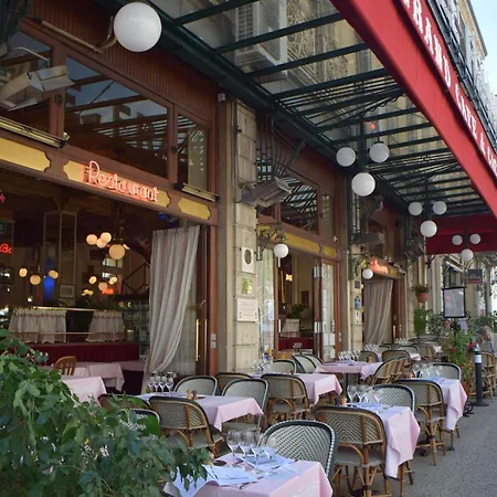 La Perle Bleue - Air Conditioning - Ground Floor *